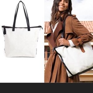 WALTER BAKER CARLY BAG NWT